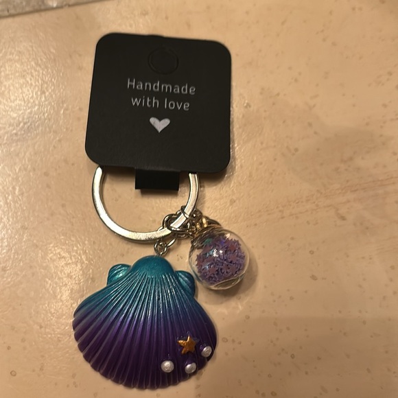 Key chains - Picture 5 of 5